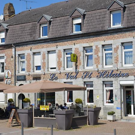 Hotel Val Saint Hilaire Givet Eksteriør billede