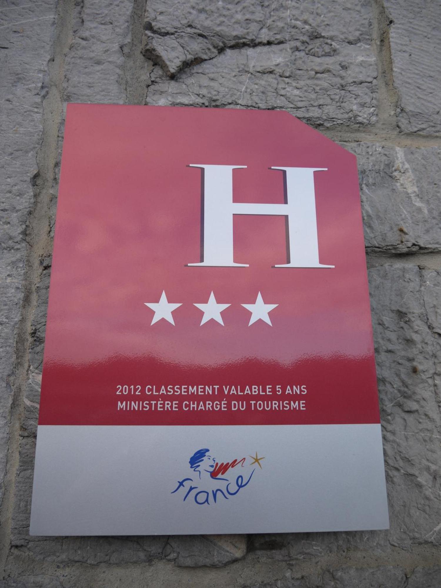 Hotel Val Saint Hilaire Givet Eksteriør billede